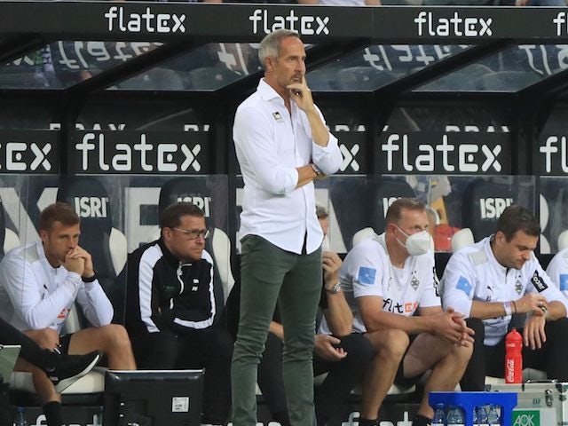 Pelatih Borussia Monchengladbach Adi Hutter pada pertandingan 13 Agustus 2021