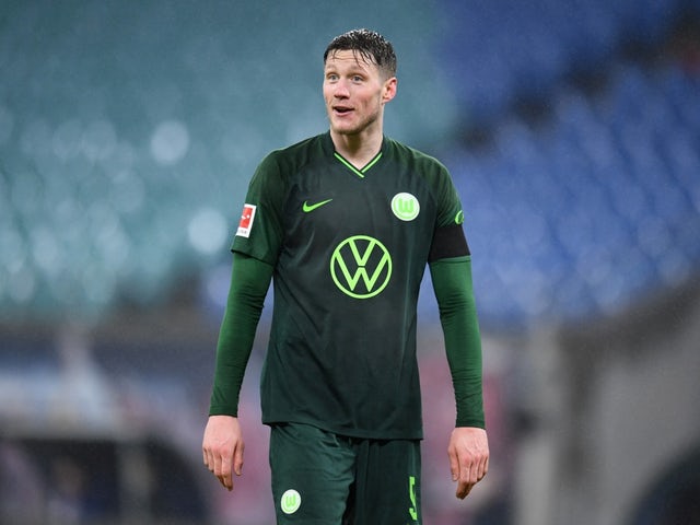Wout Weghors do VfL Wolfsburg em 23 de janeiro de 2022