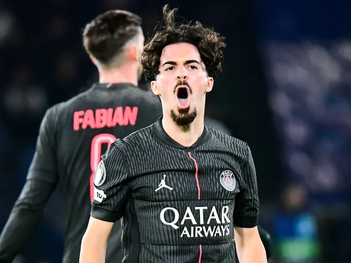 Fontenay VendÃ©e Foot
x
PSG – Notícias e Prováveis Escalações