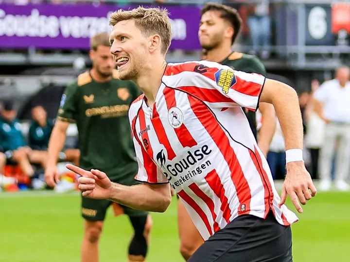 Feyenoord
x
Sparta – Notícias e Prováveis Escalações