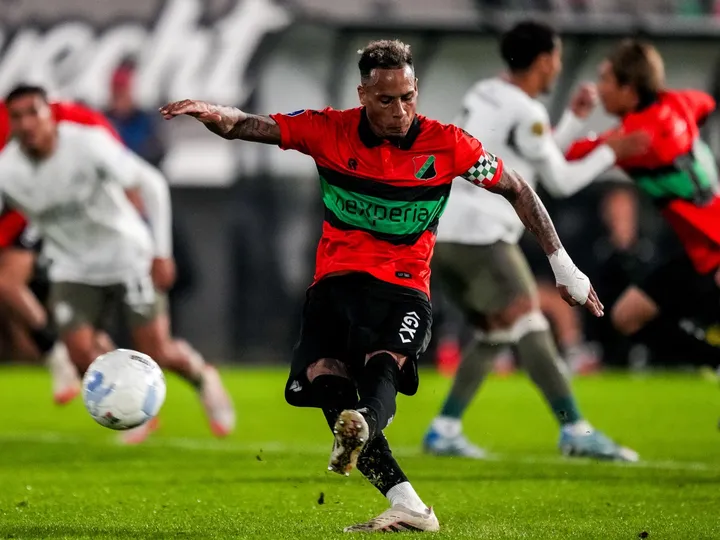 Nijmegen
x
PEC Zwolle – Notícias e Prováveis Escalações