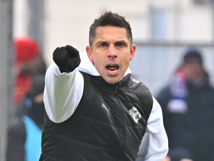 Holstein Kiel
x
Stuttgart – Notícias e Prováveis Escalações