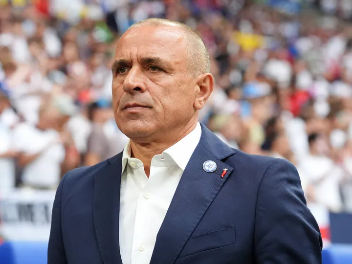Eslováquia
x
Kosovo – Notícias e Prováveis Escalações