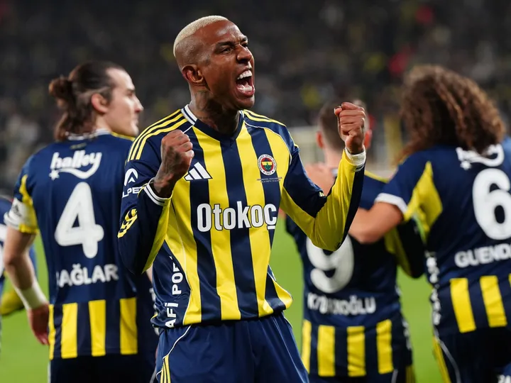 Fenerbahce
x
Lyon – Notícias e Prováveis Escalações
