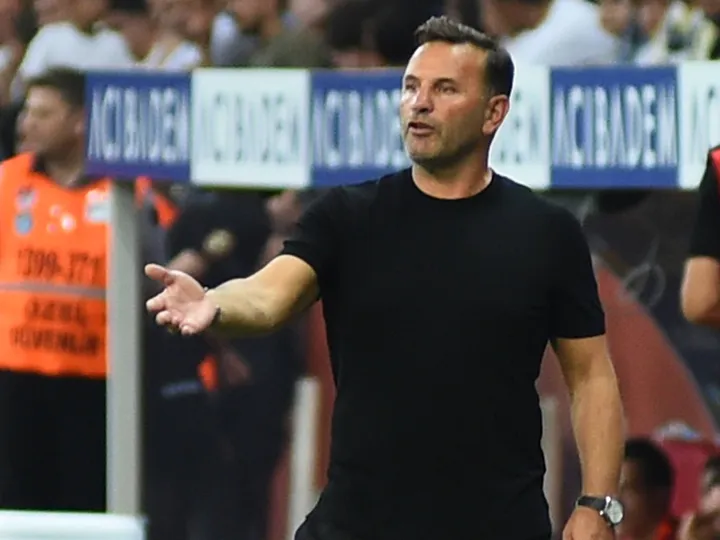 BB Erzurumspor
x
Galatasaray – Notícias e Prováveis Escalações