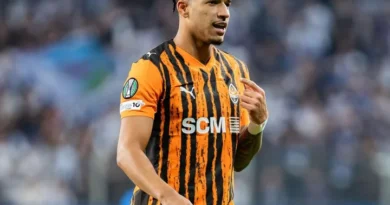 Shakhtar
x
AZ – Notícias e Prováveis Escalações