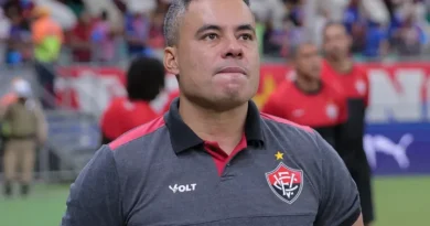 Vitoria
x
Sao Paulo – Notícias e Prováveis Escalações