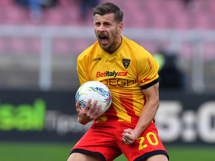 Lecce
x
Genoa – Notícias e Prováveis Escalações