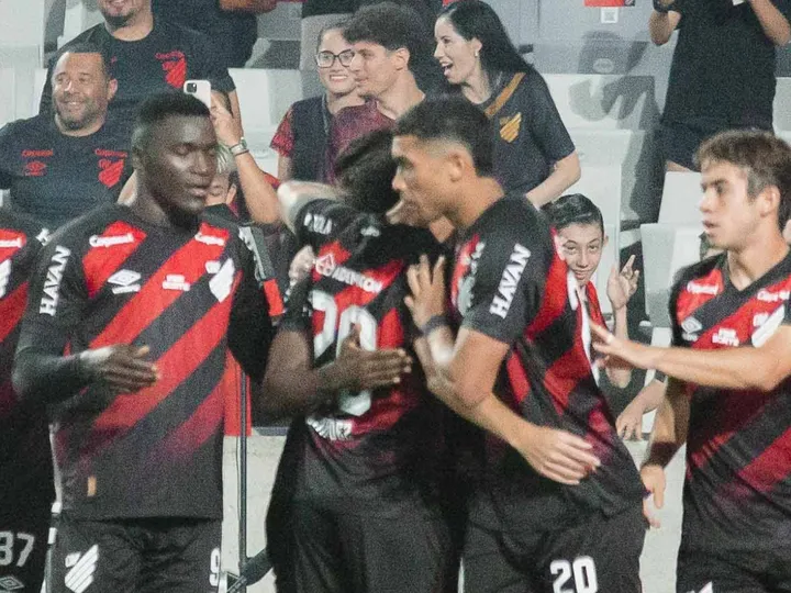Botafogo
x
Athletico PR – Notícias e Prováveis Escalações