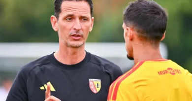 Lens
x
Sunderland – Notícias e Prováveis Escalações