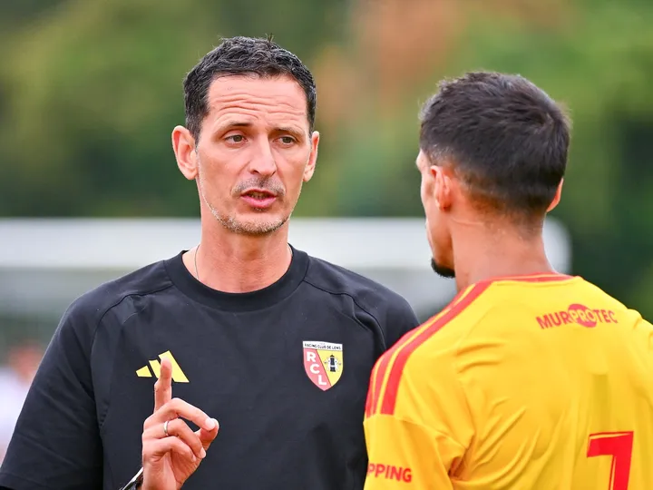 Lens
x
Sunderland – Notícias e Prováveis Escalações