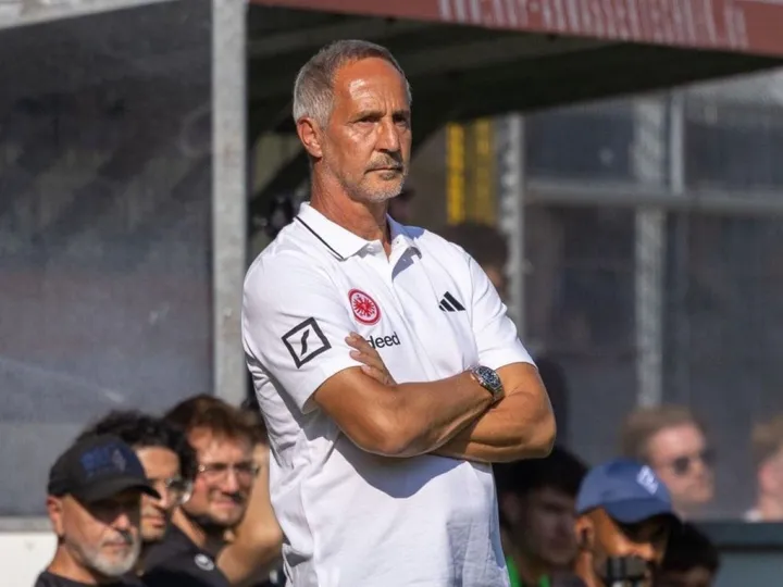 St Tonis
x
Frankfurt – Notícias e Prováveis Escalações