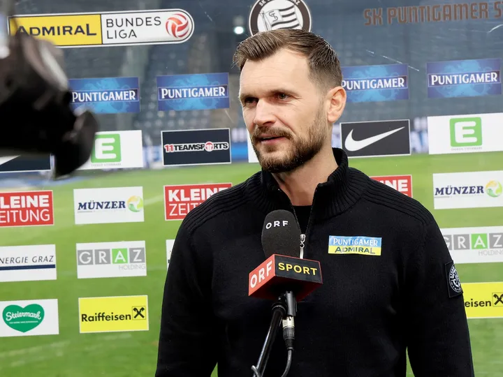 Sturm Graz
x
Fenerbahce – Notícias e Prováveis Escalações