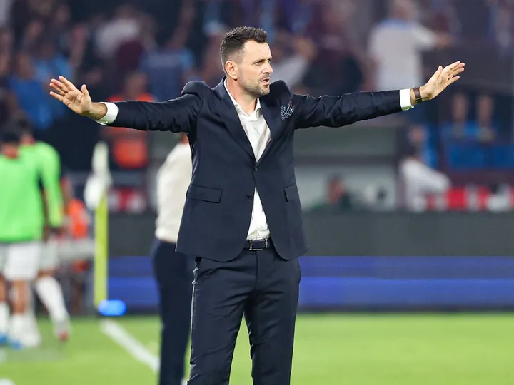 Trabzonspor
x
Galatasaray – Notícias e Prováveis Escalações