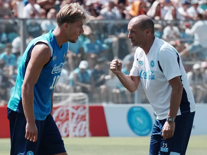 Napoli
x
Frosinone – Notícias e Prováveis Escalações