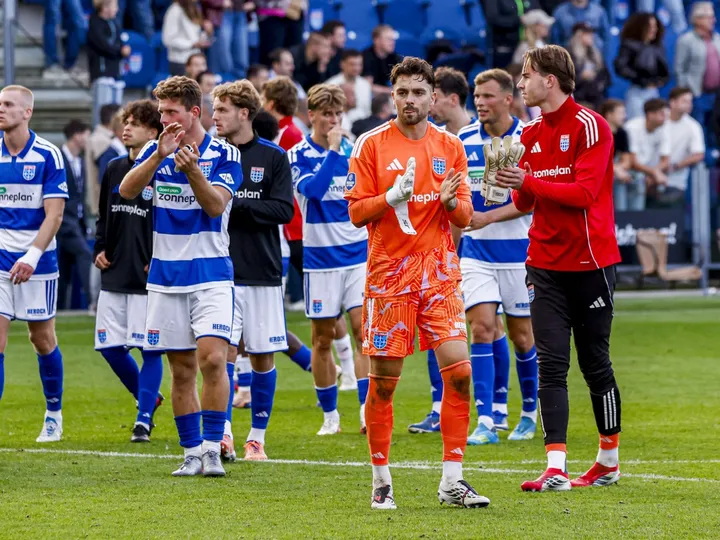 PEC Zwolle
x
ADO Den Haag – Notícias e Prováveis Escalações