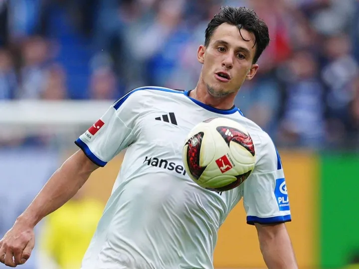 SC Paderborn
x
Hamburgo SV – Notícias e Prováveis Escalações